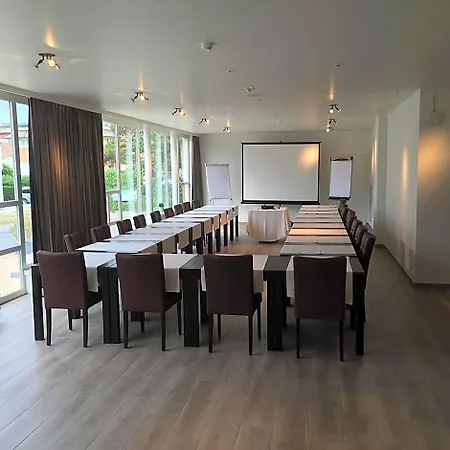 Les Dunes Hotel